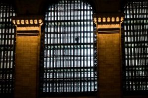 Art. 15 DSGVO und § 83 I 1 BetrVG: Eine Gefahr für die Anonymität von Hinweisgebern?